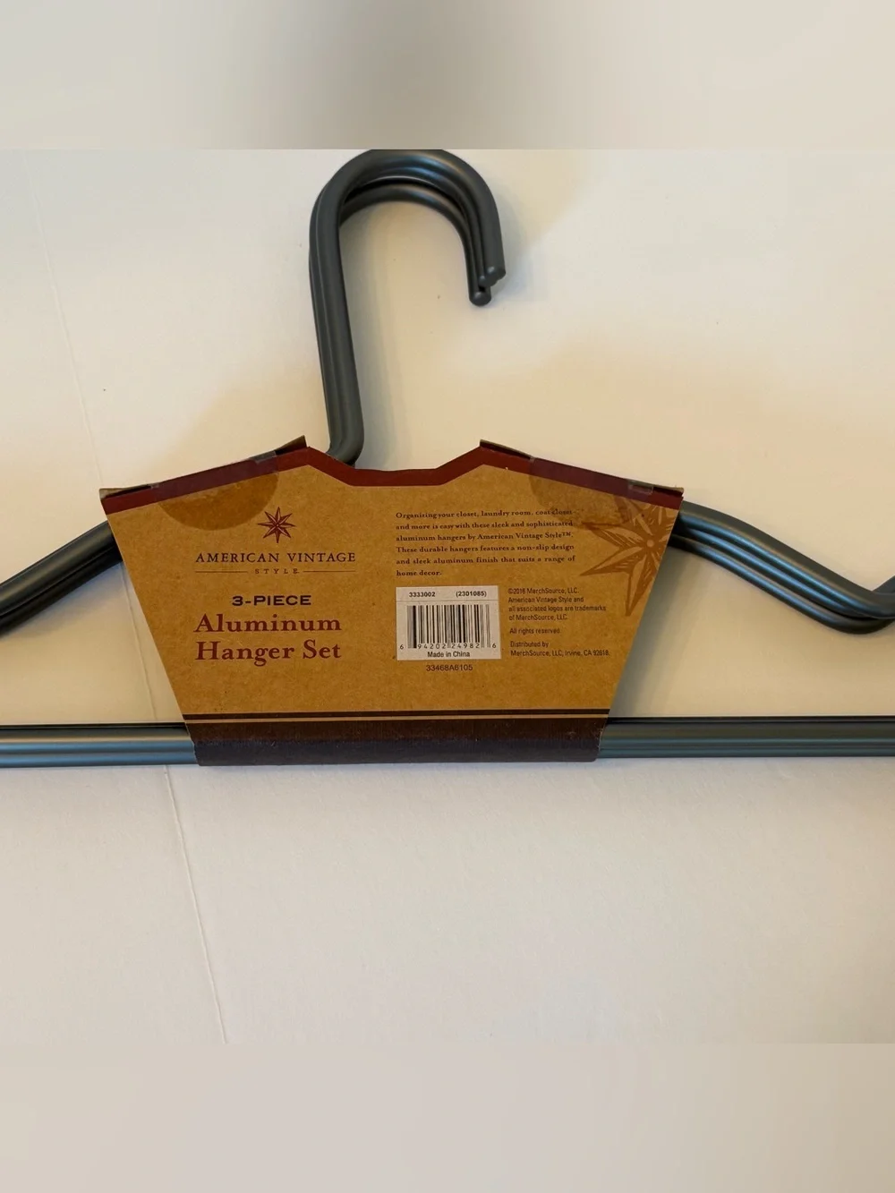 American Vintage Style 3-Piece Aluminum Hanger Set - New #2